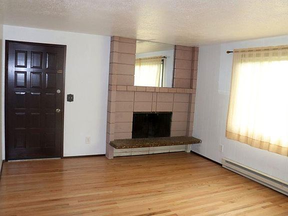 4th image of 2406 Mitchell Ave NE #2406