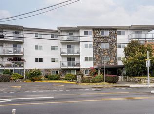 Windsor Manor, Esquimalt, BC V9A 6W9