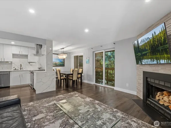 17521 118th Avenue SE #A11, Renton, WA 98058