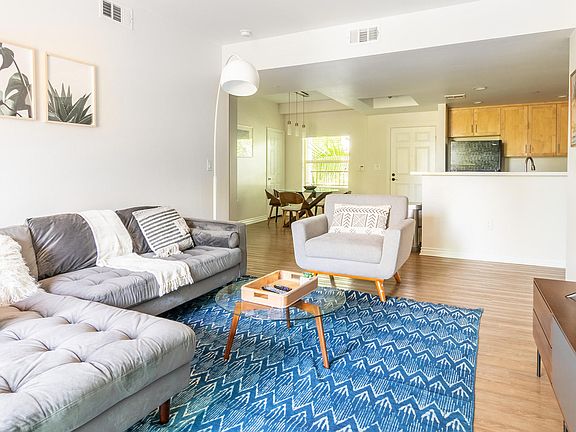 3rd image of 4940 Paso Robles Ave #303
