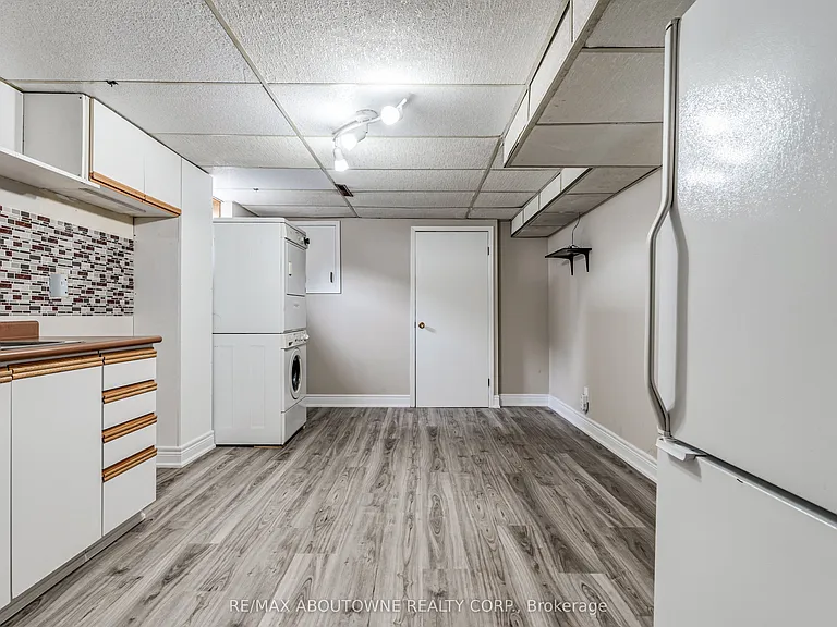 19 Friars Ct — Photo 31