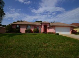709 Rosebush Ter, Sebastian, FL 32958