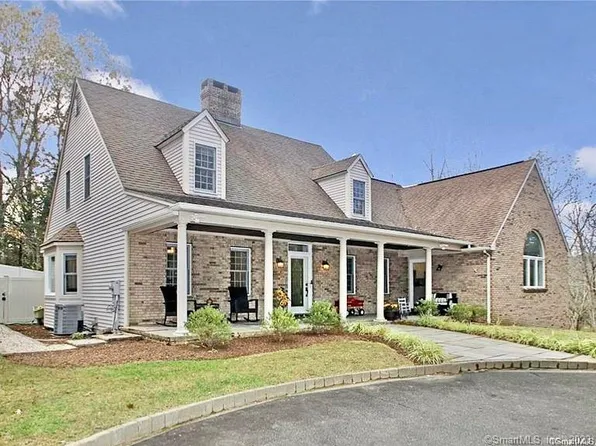 171 East Village Road, Monroe, CT 06468