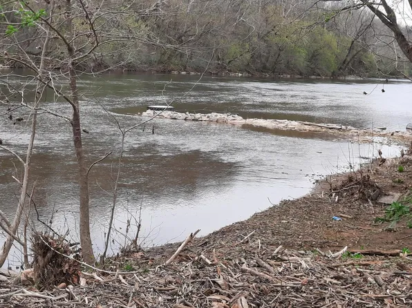 36 Farms River Rd, Front Royal, VA 22630