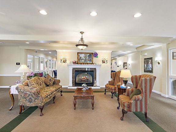 4th image of 801 N McLean Blvd APT 156
