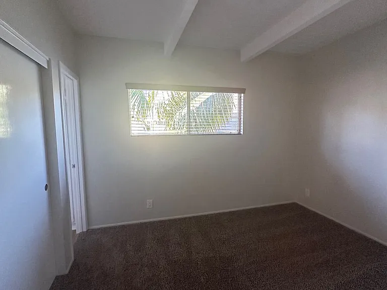 309 W Canon Perdido St #V — Photo 3