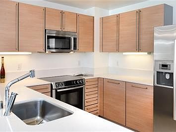 5th image of 1160 Mission St Unit 904