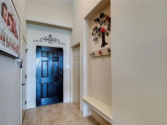 4th image of 7216 Silver City Dr