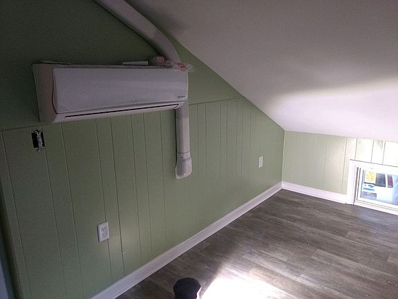 Upstairs Bedroom