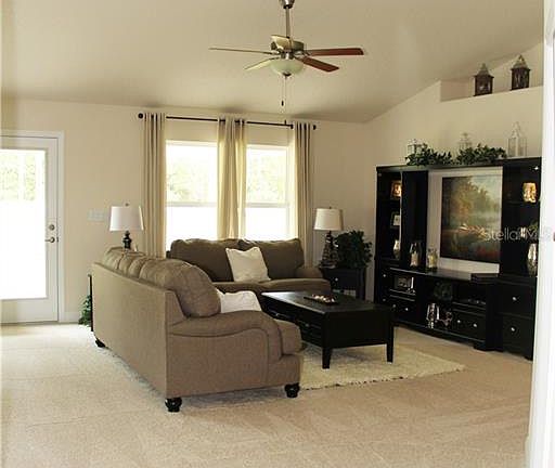 3rd image of 411 Big Sioux Ct