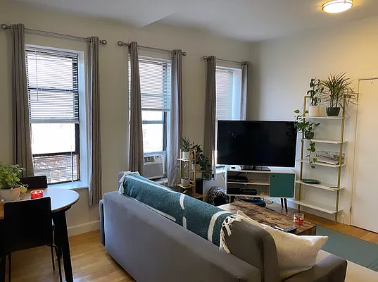 Rented by Compass | media 1