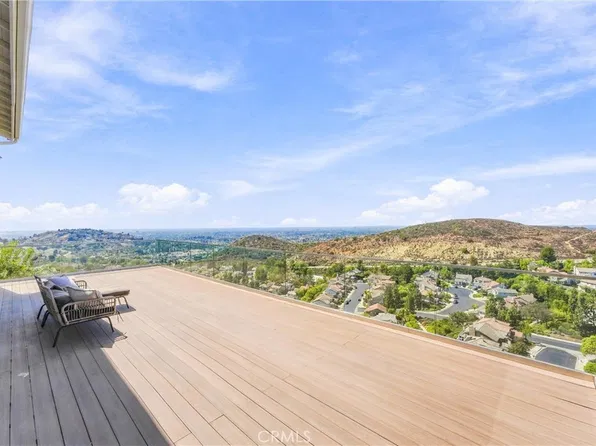 6226 E Cliffway Dr, Orange, CA 92869