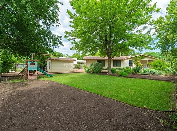 4th image of 7523 Meadowview Ln