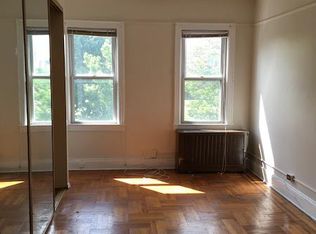 3351 Vernon Blvd APT 3R, Astoria, NY 11106