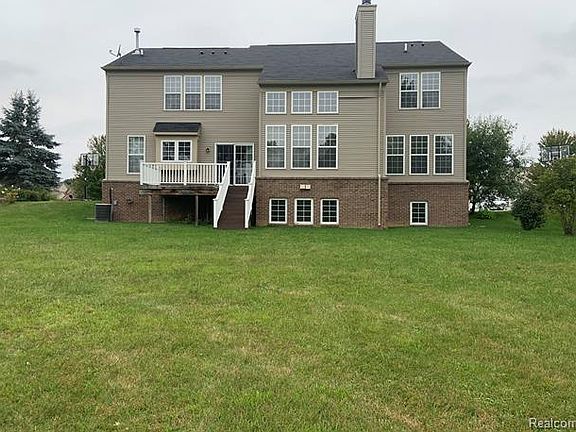 2nd image of 6375 Moonstone Dr
