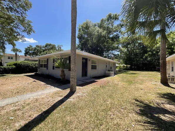 2218 Park Ave, Sanford, FL 32771