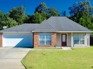 12461 Havenwood Dr, Denham Springs, LA 70726