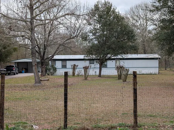 26228 Spanish Oak Dr, Waller, TX 77484