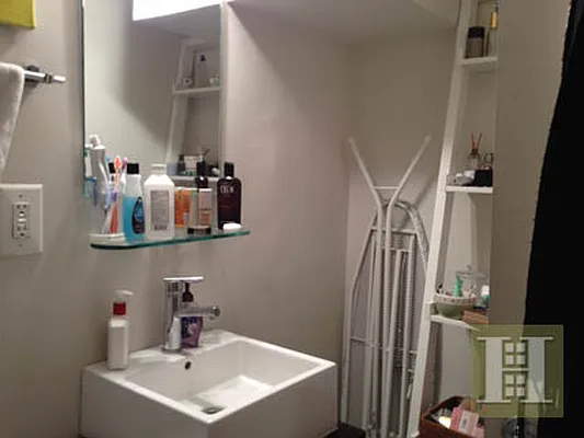 Rented by Halstead Real Estate | media 53