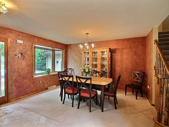 4th image of 39613 Golden Cedar Ln