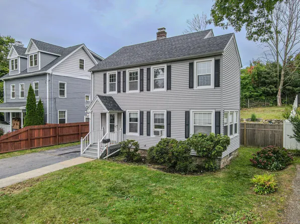 33 Oldroyd Street, Milford, CT 06461