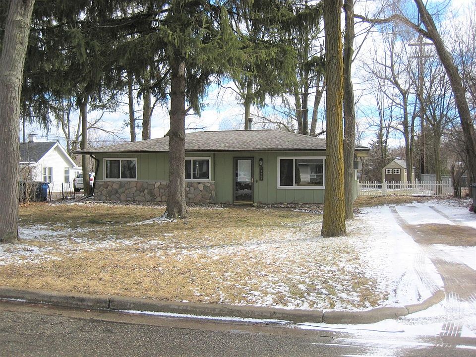 1st image of 2905 Fernwood Ave