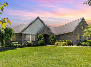 13621 Stablegate Dr, Walton, KY