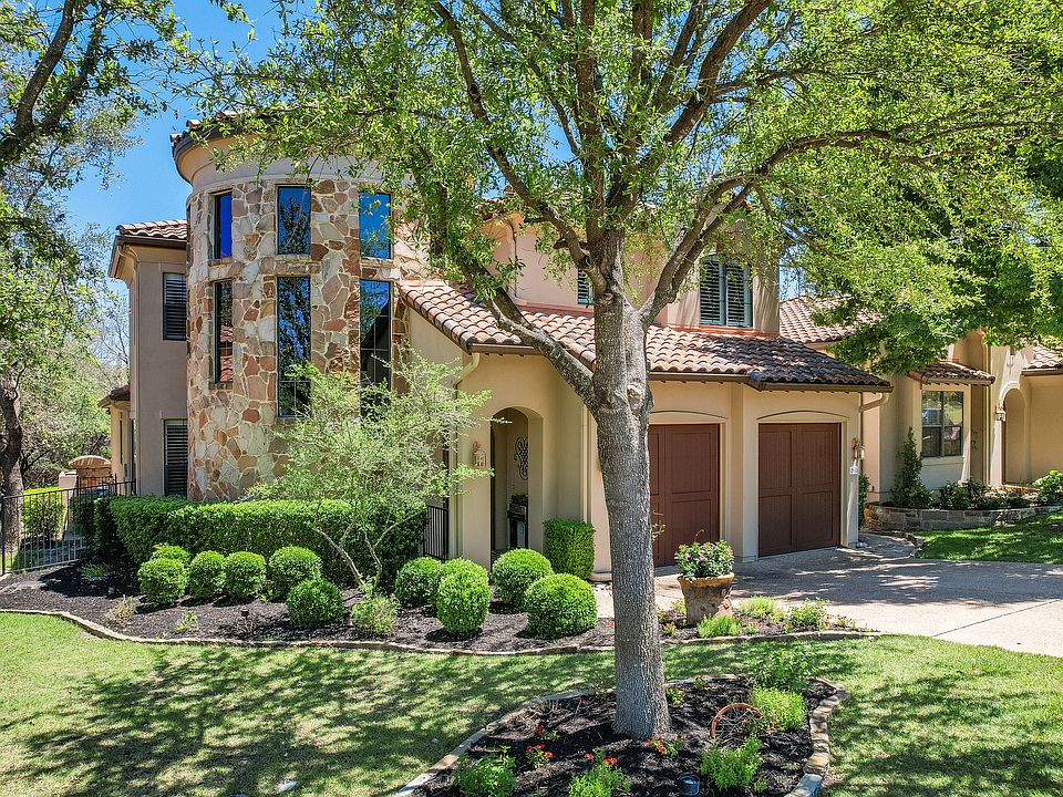 1st image of 2833 University Club Dr