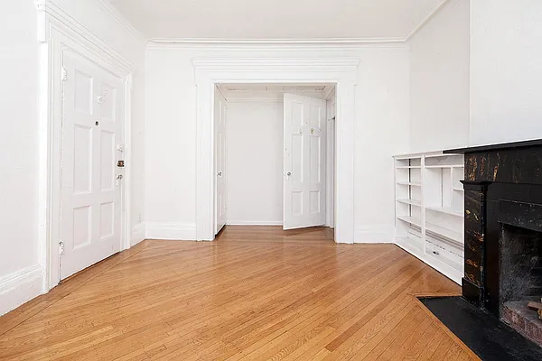 Rented by Corcoran | media 16