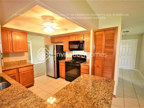 5th image of 2900 Sweet Springs St