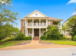 72 Ledge View Dr SE, Huntsville, AL 35802