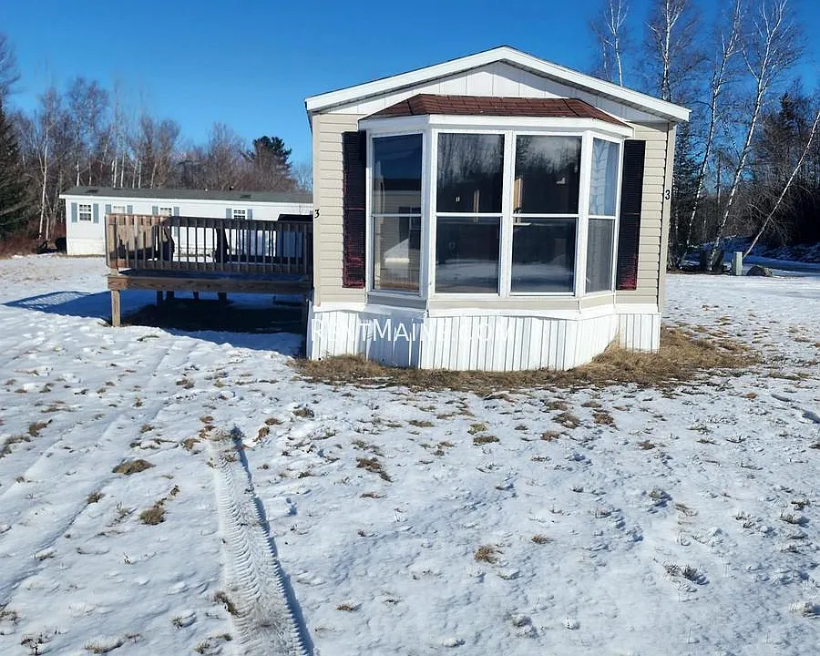 3 Bearberry Rd
