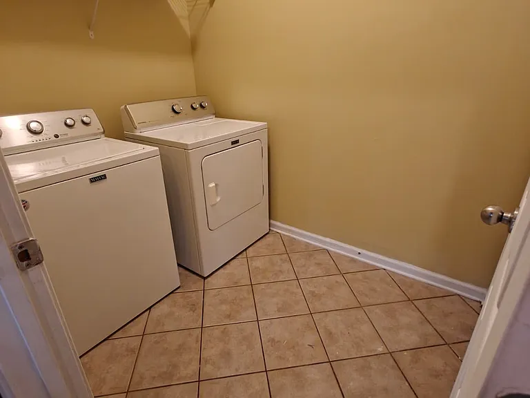 Laundry Room (Lower Level)