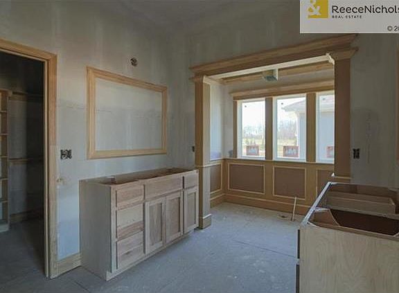 3rd image of 8502 W 166th Ct
