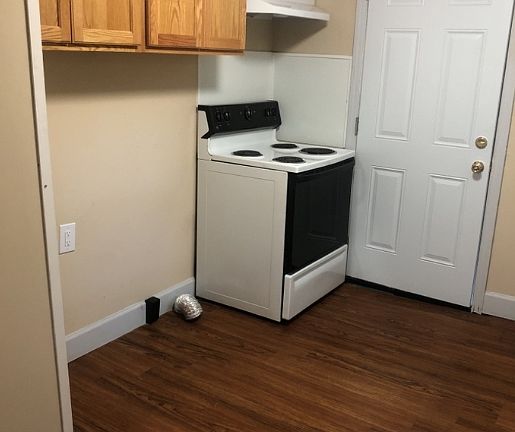 2nd image of 108 Glenrock St