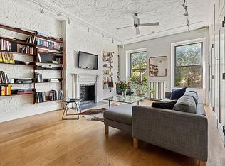 313 E 10th St APT 3, Manhattan, NY 10009