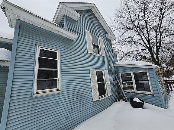5th image of 167 Daniels Ave
