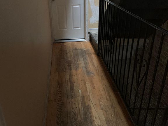 5th image of 2345 Jerome Ave #2