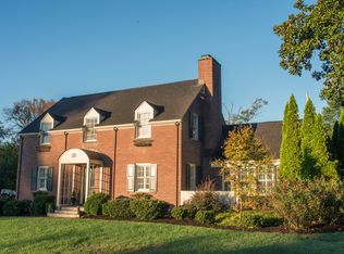 1009 E Nokomis Cir, Knoxville, TN 37919