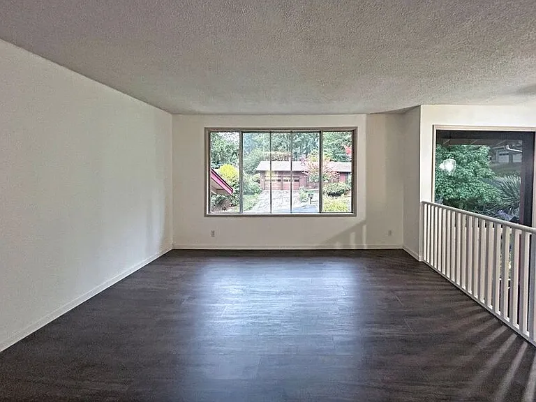 505 Empress Ave — Photo 4