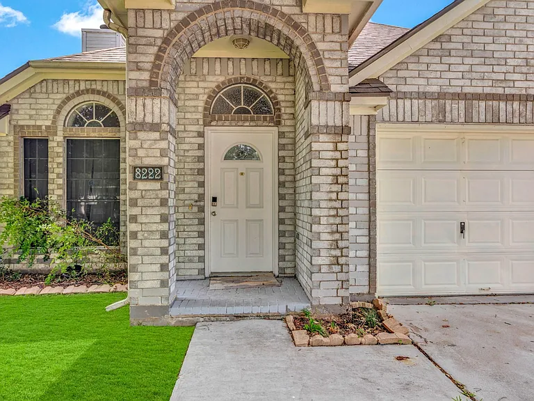 8222 Viny Ridge Dr — Photo 32