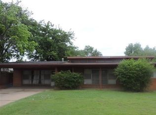 1208 E Indep, Shawnee, OK 74804