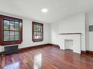 19 Barrow St #3A, New York, NY 10014