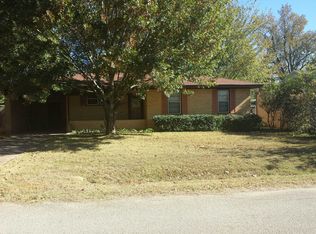 102 N Hearon Dr, Whitehouse, TX 75791