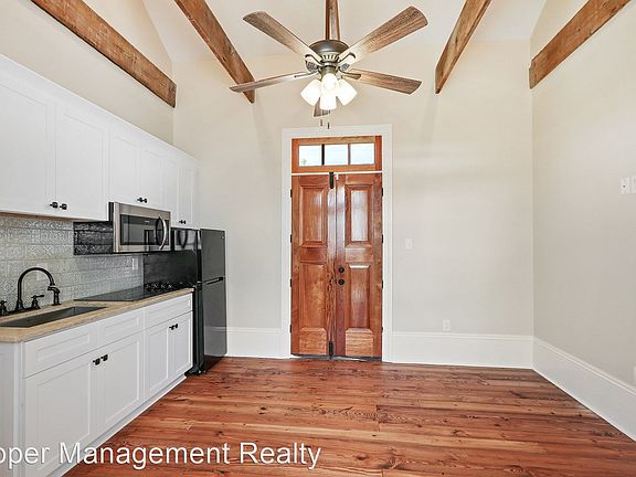 3rd image of 1801-03 Laharpe St