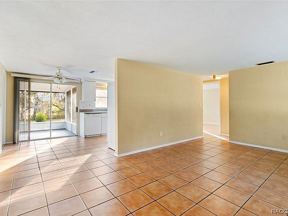 4th image of 8923 S Waterview Dr
