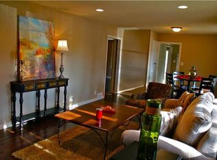 8001 Grandview Ln, Overland Park, KS 66206
