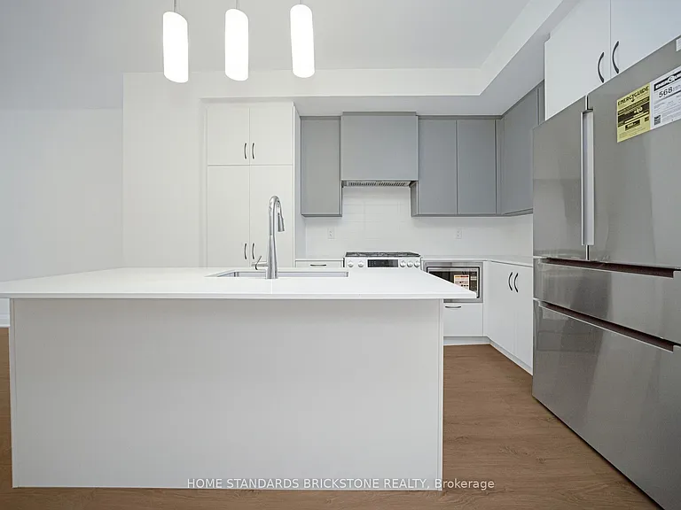 22 Chesley St — Photo 4