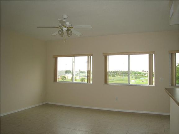 3rd image of 7735 Yardley Dr APT 314