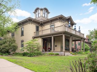 2325 Pillsbury Ave S, Minneapolis, MN 55404